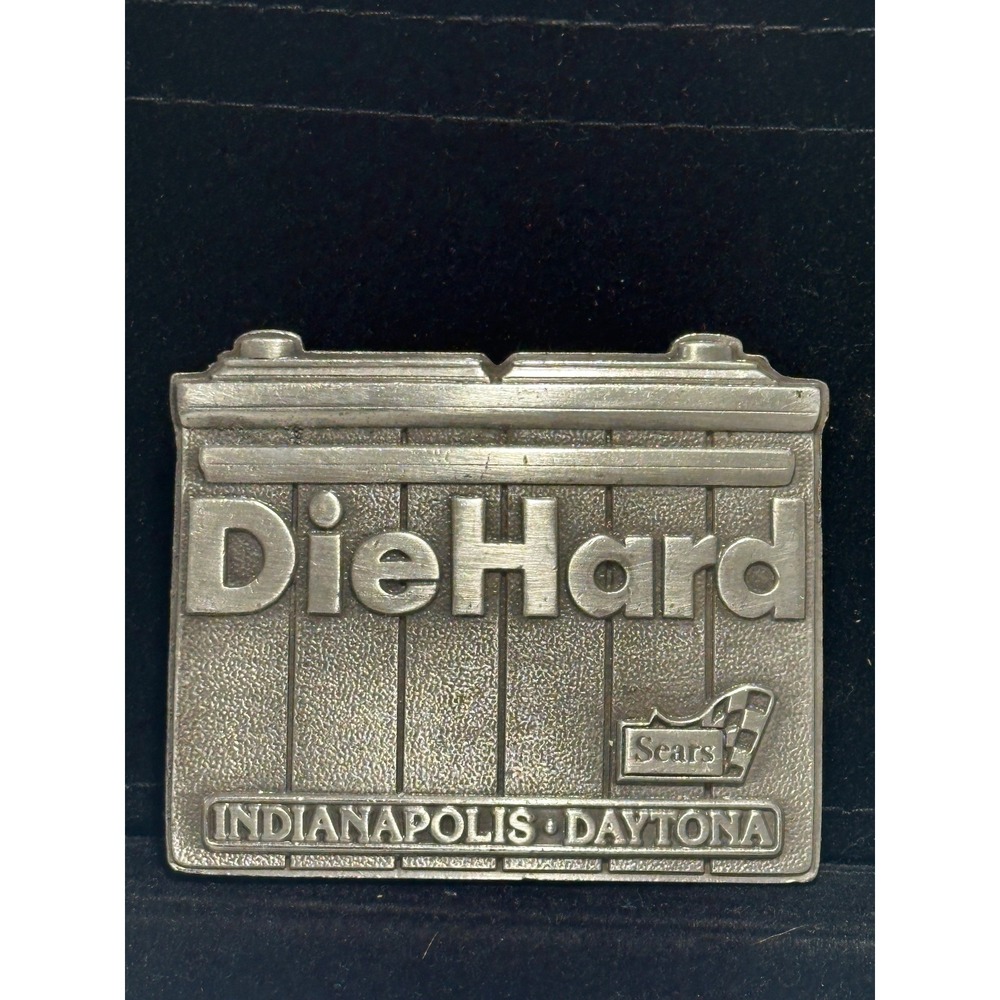 1977 Sears DieHard Belt Buckle Indianapolis Daytona NASCAR Racing Bergamot